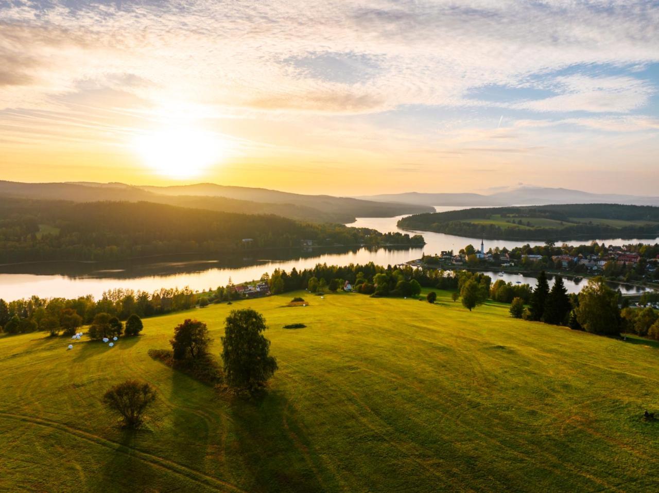 Rekreacni Domek Kobylnice Lipno Lipno nad Vltavou Ngoại thất bức ảnh